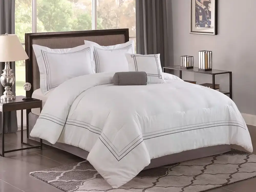 Coral Weaver - Crafting Excellence with Care